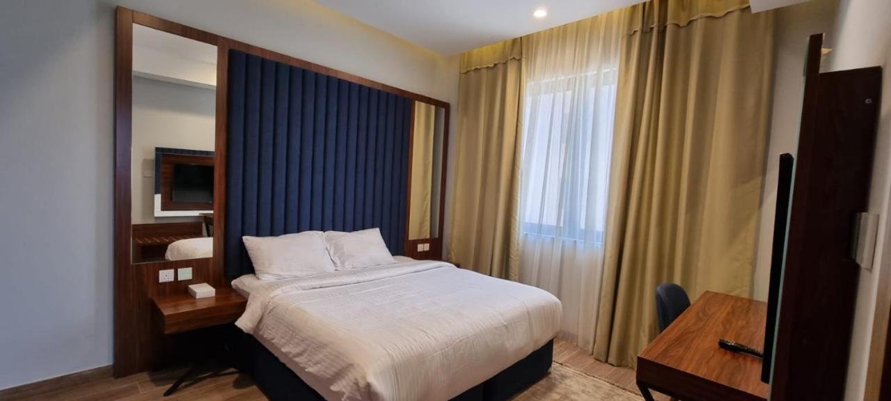 Seino Suites Μανάμα Εξωτερικό φωτογραφία